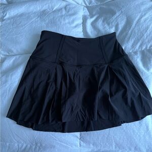 lululemon athletica Black Skirt (Long)